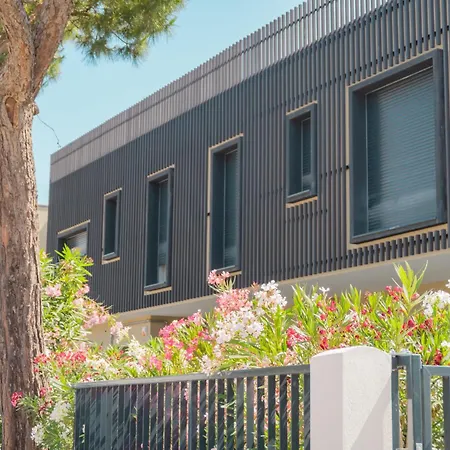 Playa Dorada アパートホテル 3*