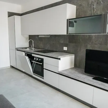 アパートホテル Playa Dorada 3*