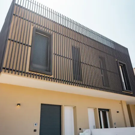 Playa Dorada アパートホテル