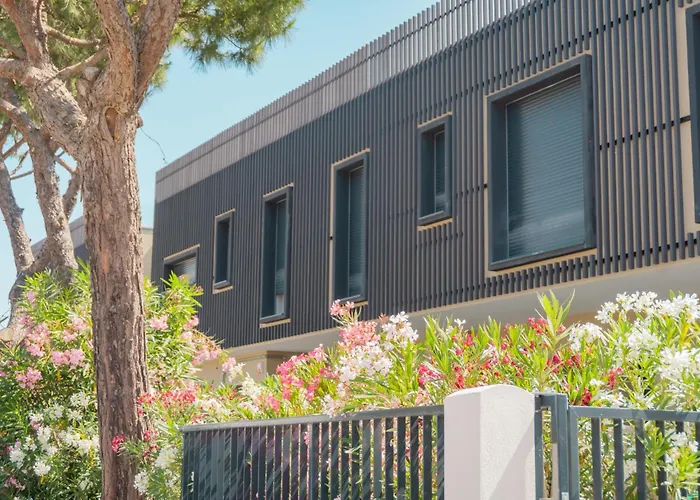 Playa Dorada شقة فندقية 3*